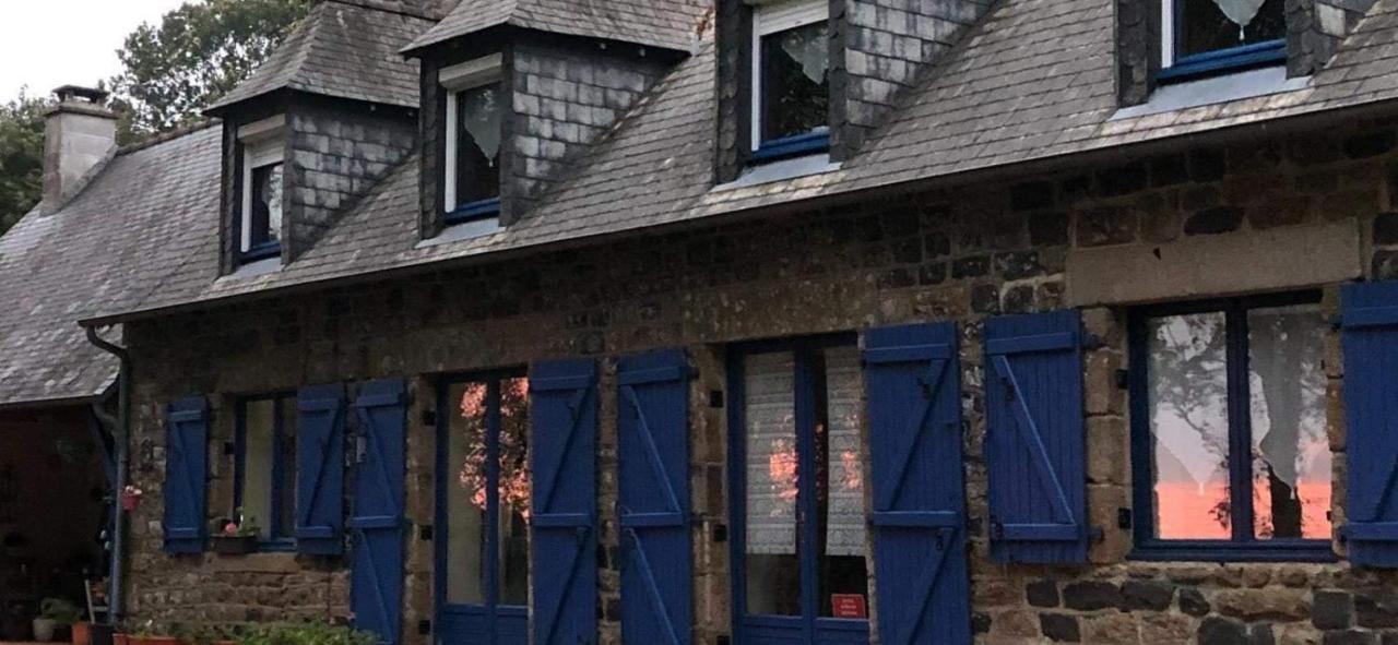 Double & Family Rooms In Tranquility In Blue Saint-Mars-sur-la-Futaie Bagian luar foto