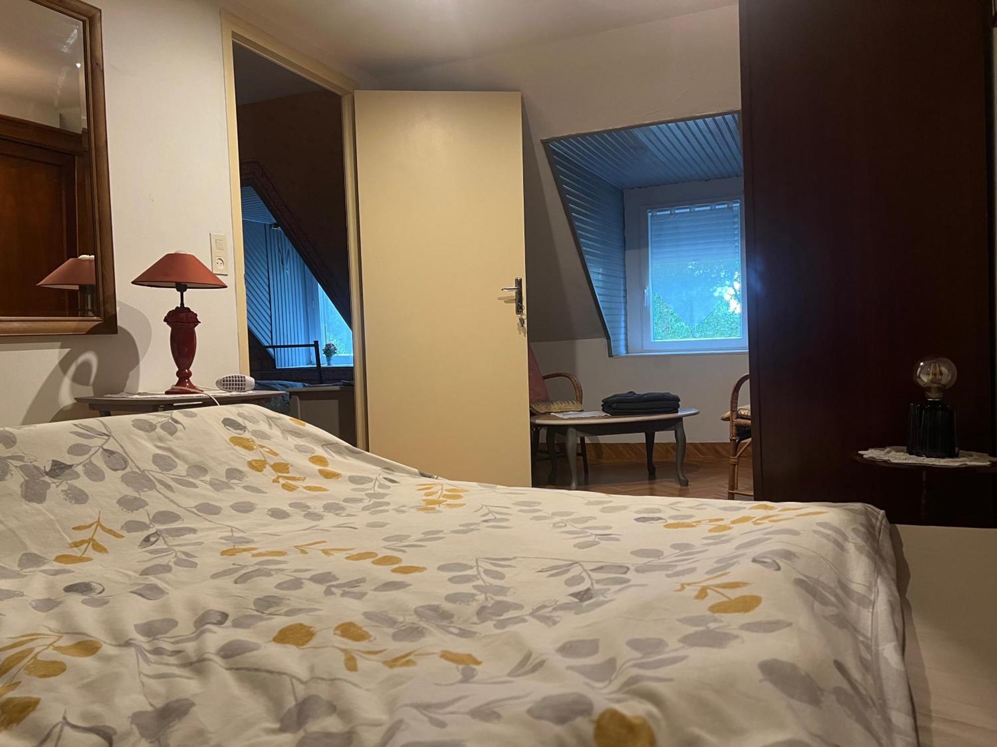 Double & Family Rooms In Tranquility In Blue Saint-Mars-sur-la-Futaie Bagian luar foto